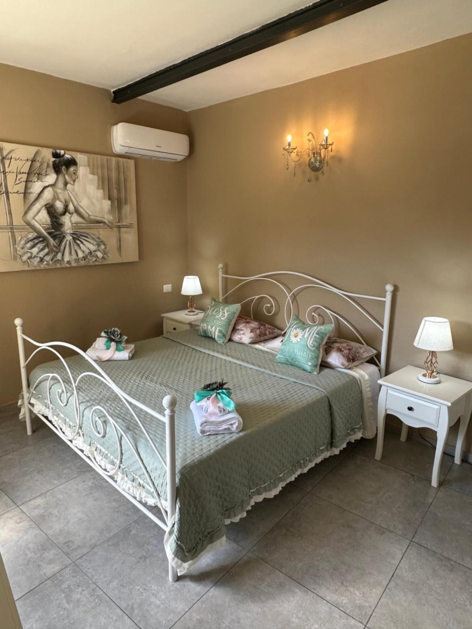 Lo Scrigno Dei Sogni Appartement San Gimignano Buitenkant foto